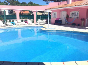 Spacious Apartment Sintra 120 m² + Pool